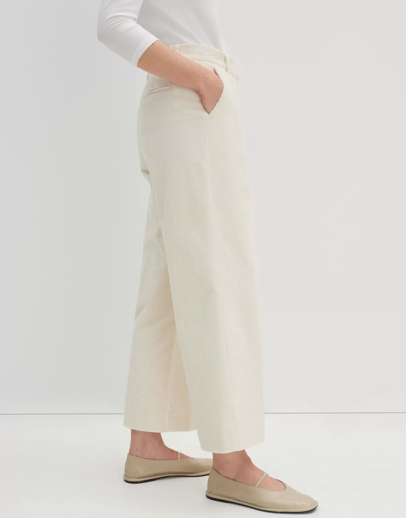 cordhose_cisilia_corduroy_wei_online_bestellen_4.webp OPUS Cordhose Cisilia Corduroy Weiß Online Bestellen^Damen Hosen